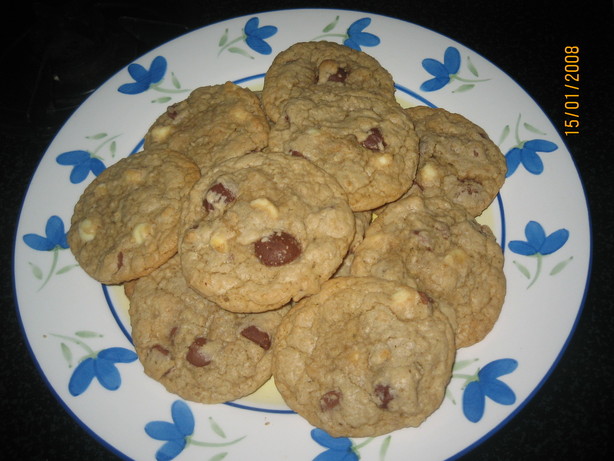 The Best Chocolate Chip Oatmeal Cookies. Photo by Brittney_B