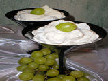 Grapes a La Creme