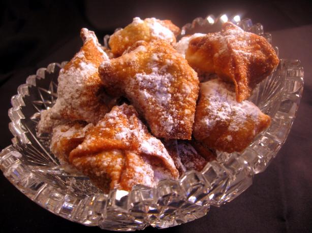 Wonton Chocolate Kisses. Photo by Dreamer in Ontario
