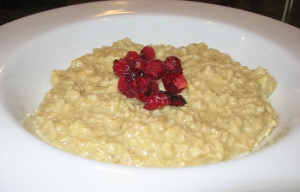 Easy Candied Cranberries. Photo by Maito