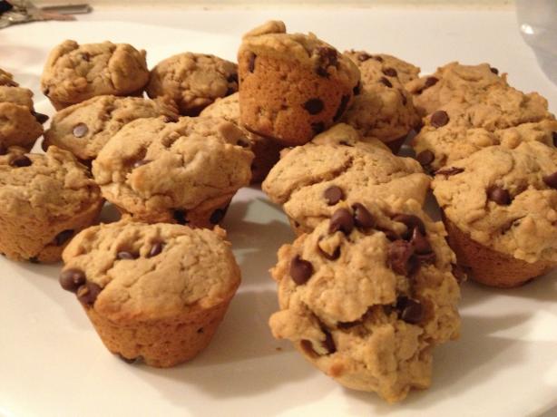 Peanut Butter Chocolate Chip Mini Muffins. Photo by smiele