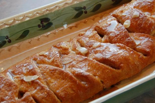 Almond Cinnamon Braid. Photo by Krista Roes