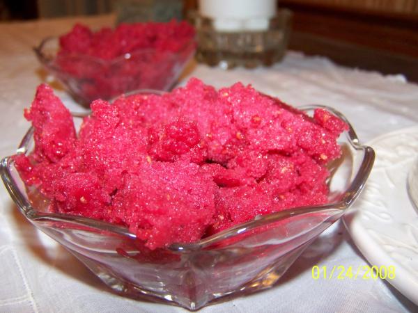 Farm-Fresh Strawberry Ice or Slush. Photo by Debber