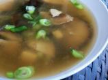 Sunday's Hearty Miso Soup (Tofu, Seaweed, Mushrooms, Etc.)