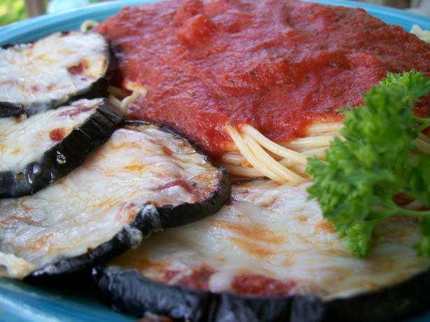 Reduced-Fat Eggplant (Aubergine) Parmesan. Photo by Crafty Lady 13
