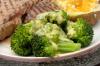 Broccoli With Cheese Sauce