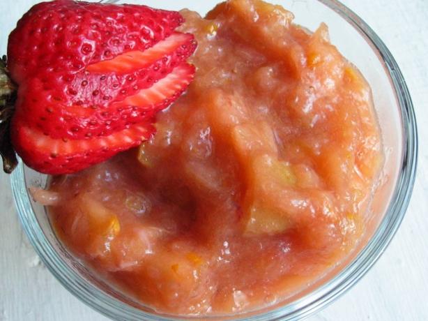 Strawberry-Rhubarb Applesauce. Photo by flower7