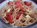 Absolutely Delicious and Simple Tomato, Basil, and Garlic Pasta