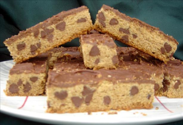 School Cafeteria Peanut Butter Bars. Photo by lets.eat