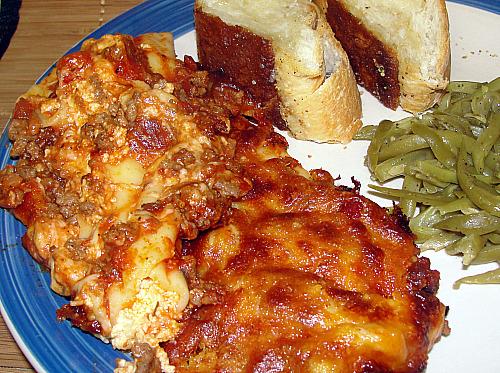 Farmhouse Manicotti With Optional Meat Sauce. Photo by diner524
