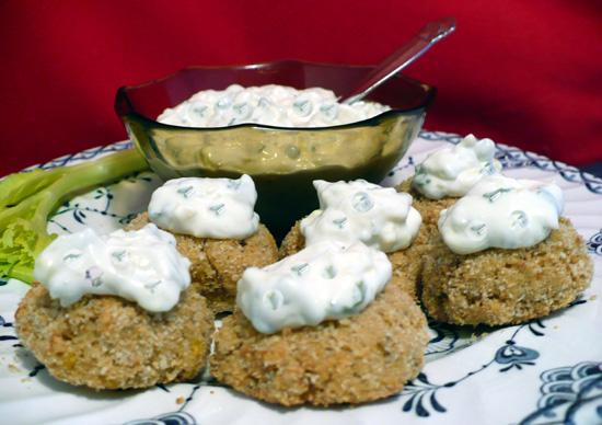 Crab Cakes With Herbed Mayonnaise. Photo by twissis