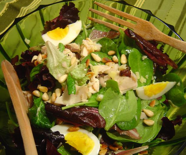 Spinach Chicken Salad. Photo by Sue Lau
