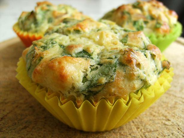 Mmmm Muffins - Cheese, Spinach and Sun-Dried Tomatoes. Photo by Lalaloula
