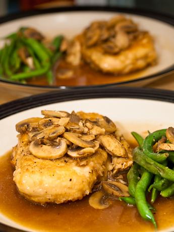 To DIE for Chicken Marsala. Photo by Robert_L