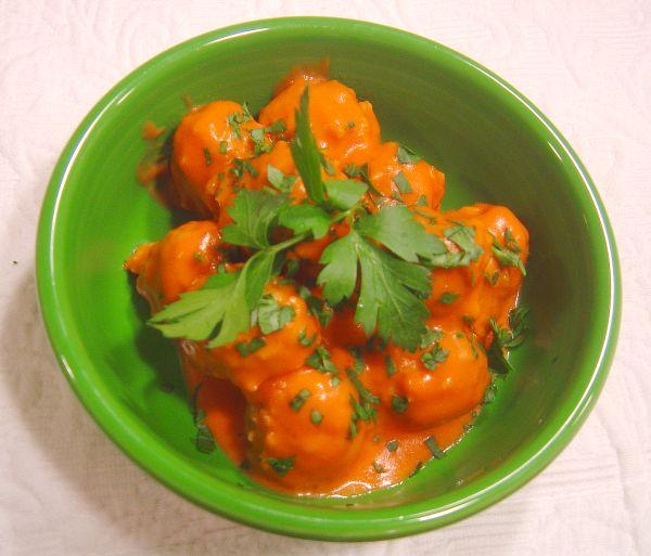 Simple Saucy Meatballs. Photo by :(