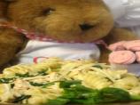 Fasta Pasta Gorgonzola With Spinach, Red Peppers and Pine Nuts