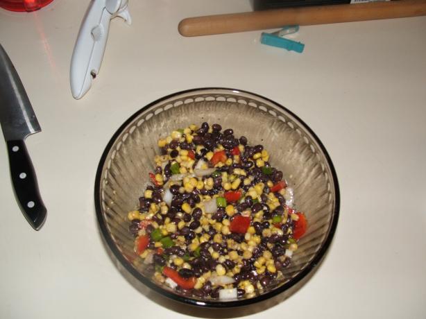 Black Bean and Corn Salad - Ww Core. Photo by Labrylla