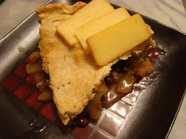 Old Fashioned English Apple Pie With a Kiss and a Squeeze!. Photo by pattikay in L.A.
