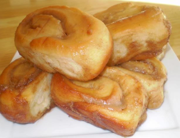 Mom's Cinnamon Rolls. Photo by TasteTester