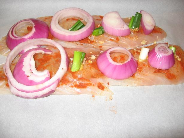 Spicy Grilled Fish in Foil. Photo by Maito
