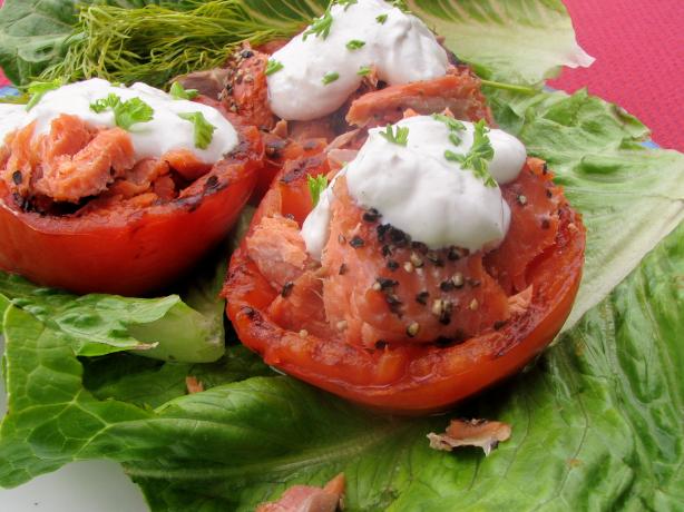 Grilled (Broiled) Tomatoes With Smoked Salmon. Photo by lazyme