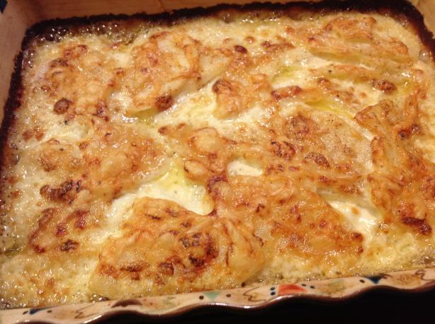Gratin Dauphinois. Photo by AZPARZYCH