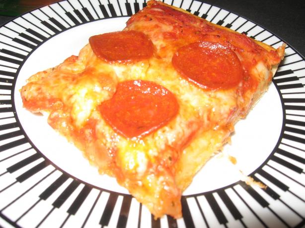 Dad's Friday Night Pizza. Photo by PianoCook