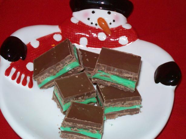 Creamy Chocolate Mint Melts. Photo by AZPARZYCH