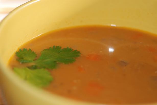 Red Lentil Soup With Lemon. Photo by Katzen