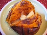 Cinnamon Baked Sweet Potatoes / Yams