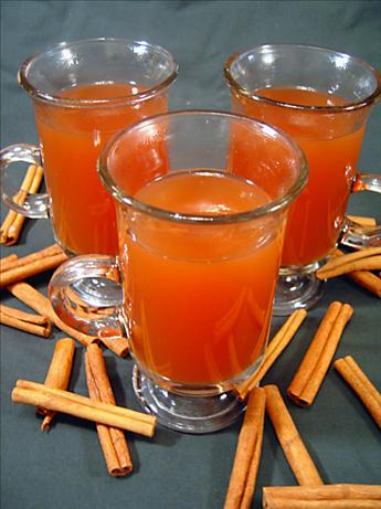 Spiced Cran-Apple Cider. Photo by :(