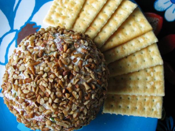 Aunt Sue's Smoky Cream Cheese Cheese Ball. Photo by flower7