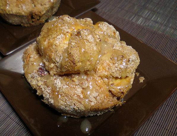 Pull-Apart MONKEY BREAD. Photo by Sandi (From CA)