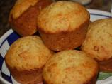 Pepperoni & Cheddar Corn Muffins in a "jiffy". Photo by Mommy Diva
