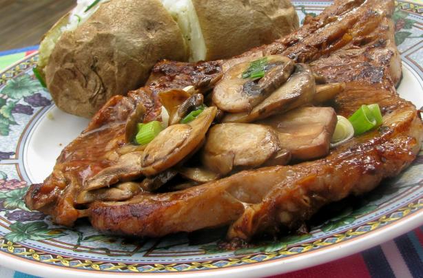 Simple Sauteed Mushrooms. Photo by lazyme