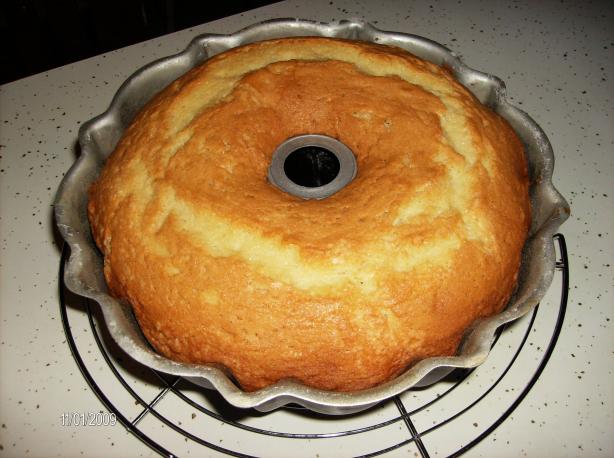 Buttermilk Pound Cake. Photo by GRANNYGRAY