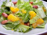 Mandarin Orange Salad With Peanuts