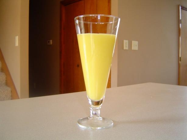 Gingered Apple-Acorn Smoothie. Photo by mliss29