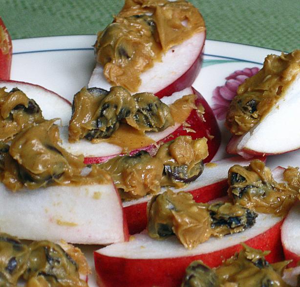 Peanut Butter, Chocolate, Raisin Stuffed Apples !. Photo by WiGal