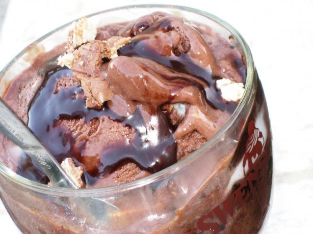 Double Chocolate Ooey Gooey Butter Cake Ice Cream (Paula Deen). Photo by Pneuma