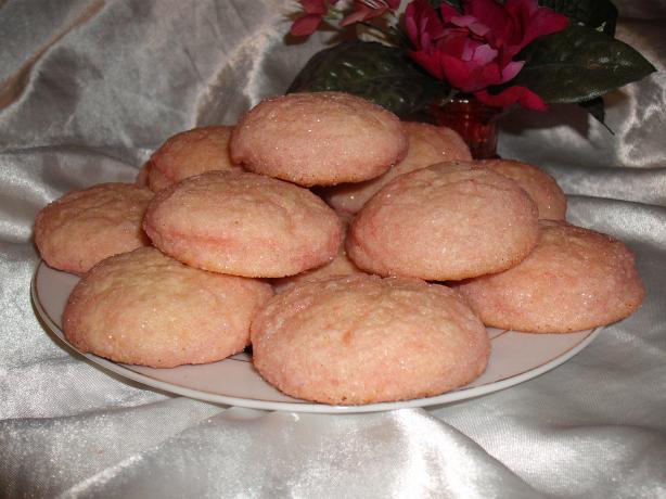 The Best Old Fashioned Sugar Cookies. Photo by Um Safia