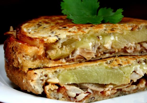 Light Fantastic Pizza Sandwich. Photo by Chef floWer