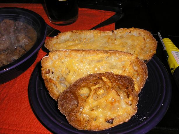 Cheesy Garlic Bread. Photo by Queen Dana
