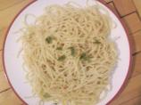 Olive Oil, Garlic, and Crushed Red Pepper Pasta Sauce