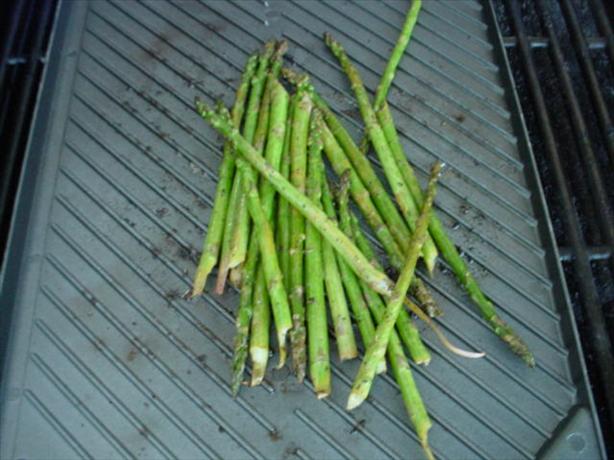 Barbecued Asparagus. Photo by Chef Almo #235806