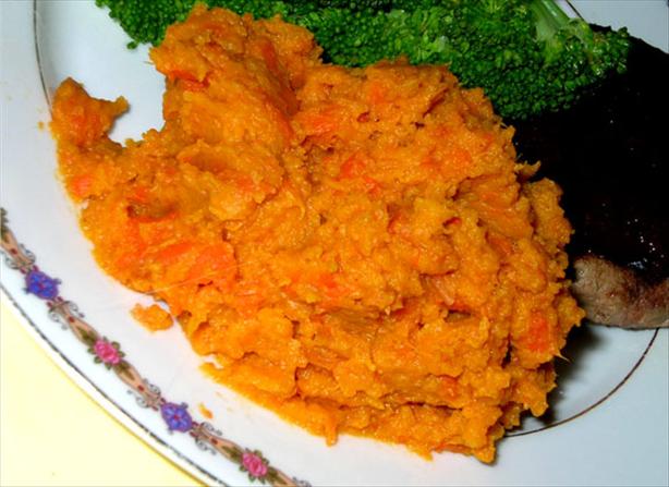 Mashed Carrot & Sweet Potato. Photo by justcallmetoni