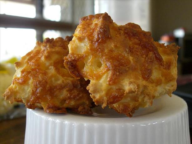 Easy cheese scones - in a hurry.. Photo by Jewelies