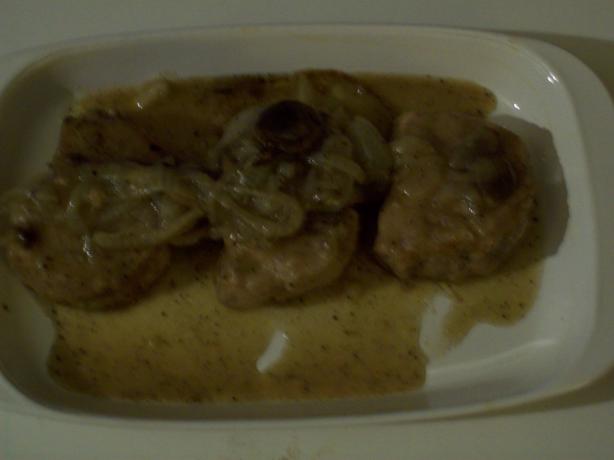 Obie's Smothered Pork Chops. Photo by Glutton