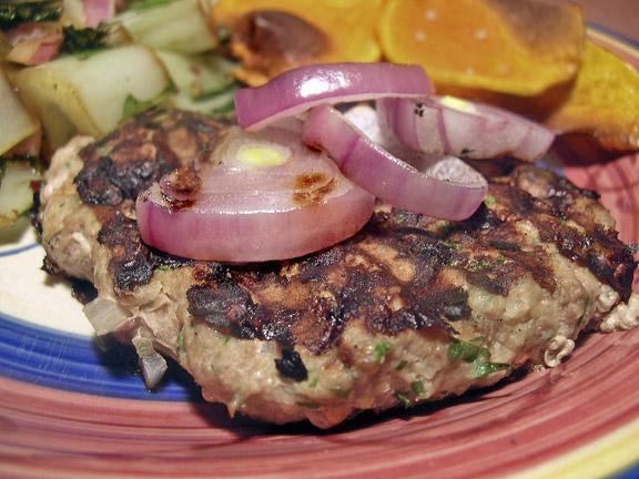 Thai Inspired Turkey Burgers (Low Fat). Photo by justcallmetoni