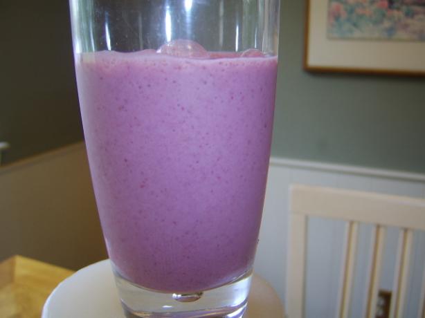 Strawberry Banana Smoothie. Photo by LifeIsGood